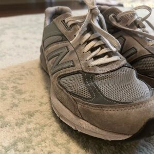 New Balance Athletic Gray Sneakers